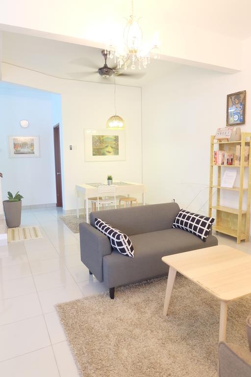 Home Sweet Home Semenyih Luaran gambar
